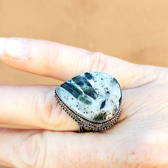 New Green Tourmaline In Quartz 925 Silver Ring. - Picture 5 of 16